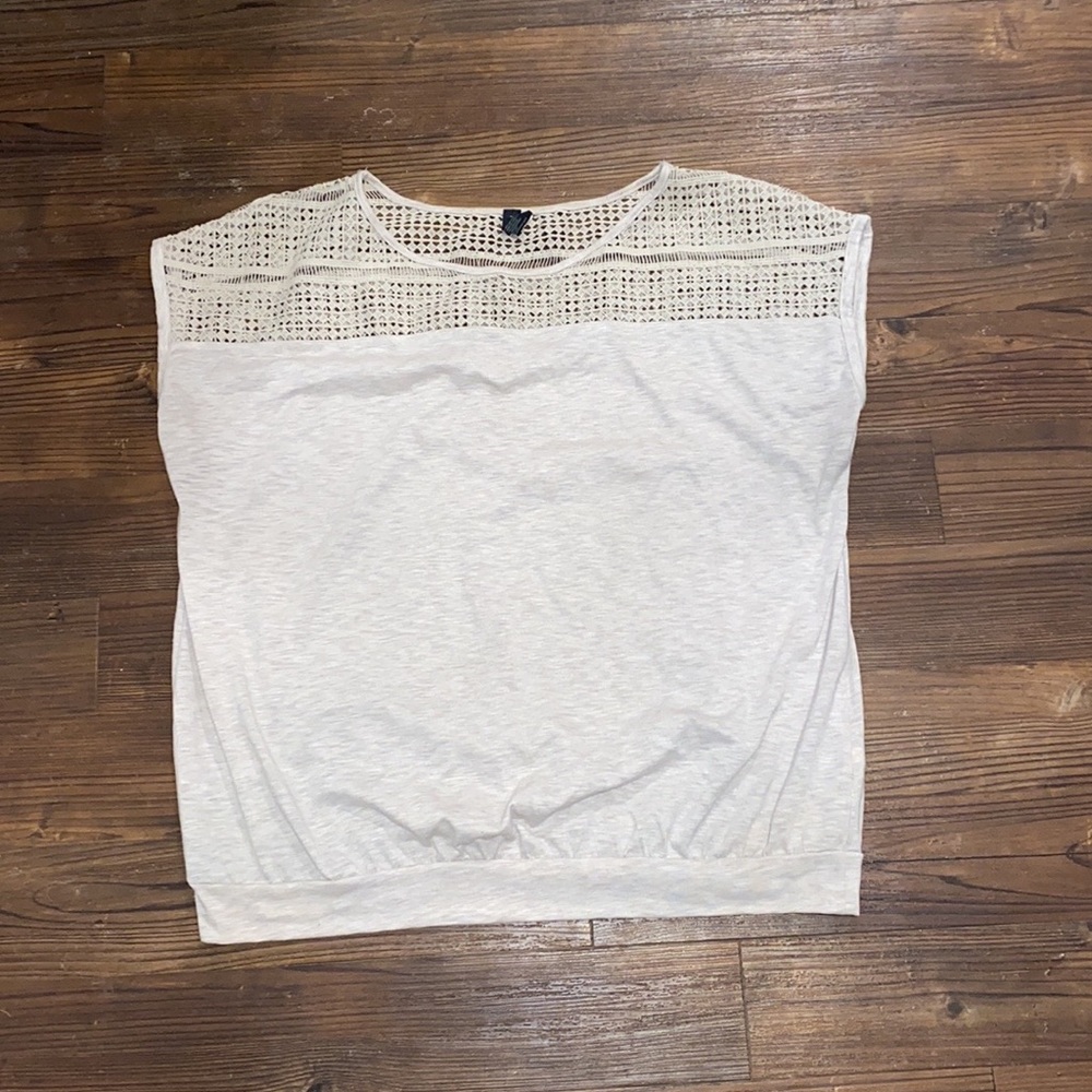 Lane Bryant Cream Short Sleeve Top - Picture 2 of 7